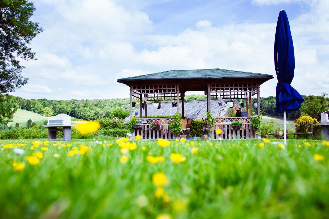 Fleurie De Montagne Hotel Mechelen Bagian luar foto