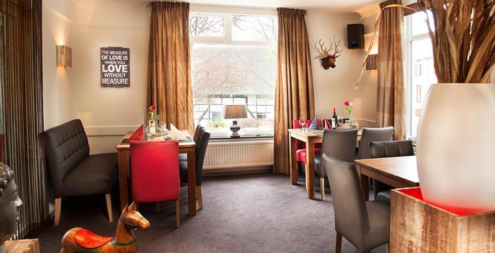 Fleurie De Montagne Hotel Mechelen Bagian luar foto